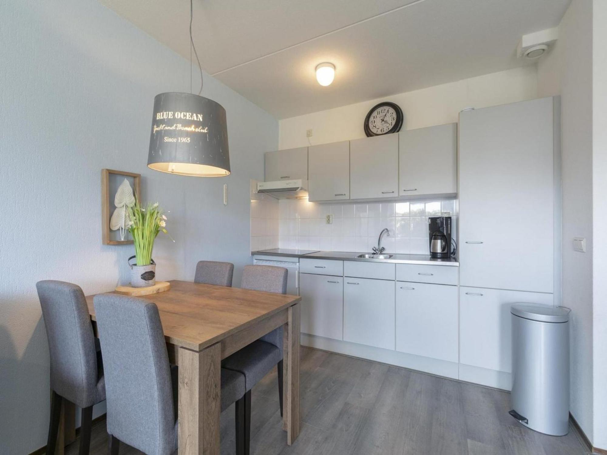 Lovely Apartment With Patio Callantsoog Eksteriør bilde