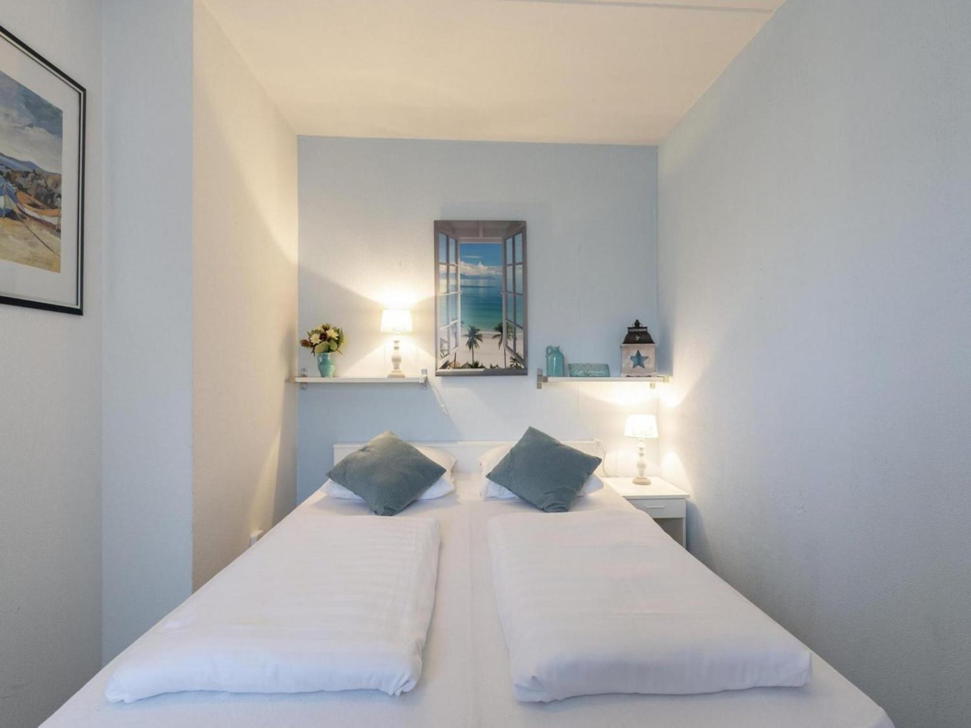 Lovely Apartment With Patio Callantsoog Eksteriør bilde